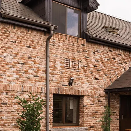 Pri Mlyne Konukevi Litra